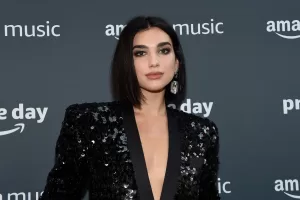 Read more about the article Dua Lipa Granted Albanian Citizenship
