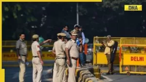 Read more about the article Delhi Police head constable sustains burn injuries as he sets himself on fire near Vijay Chowk