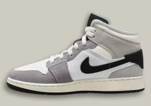 Read more about the article Air Jordan 1 Mid Craft “Cement Grey” DZ4136-002