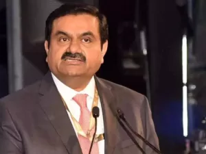 Read more about the article Adani Group stocks : Should you buy into the dip?
