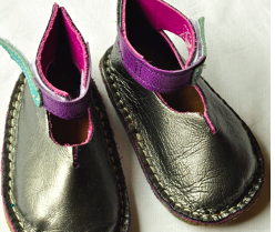 Read more about the article How to Make toddler shoes with ankle strap plus four more styles – Simple Shoemaking