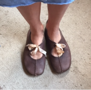 Read more about the article Who wouldn’t love these shoes?! – Simple Shoemaking
