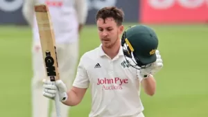 Read more about the article Matthew Montgomery century puts Notts in front against Essex – Online Cricket News