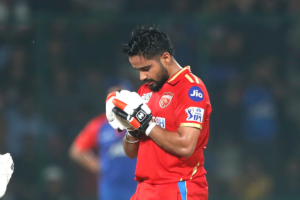 Read more about the article Prabhsimran’s century retains Punjab alive; DC ousted – Online Cricket News