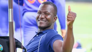Read more about the article WI coach Daren Sammy needs to get Andre Russell, Suni Narine, Shimron Hetmyer again – Online Cricket News