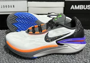 Read more about the article Nike Zoom GT Cut 2 “Sail/Orange”
