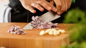 Read more about the article Safe Kitchen Practice: How To Handle Kitchen Knives Like A Pro?