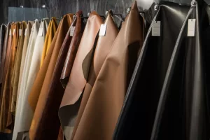 Read more about the article In-depth – How type of leather affect fit