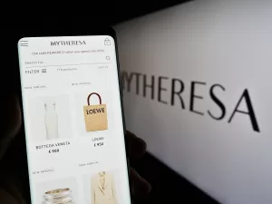 Read more about the article Get Mytheresa Promo Codes, Free Returns & Exchanges on Women’s Shoes