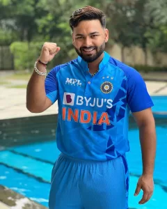 Read more about the article Countdown Begins! Rishabh Pant nears spectacular comeback – Online Cricket News
